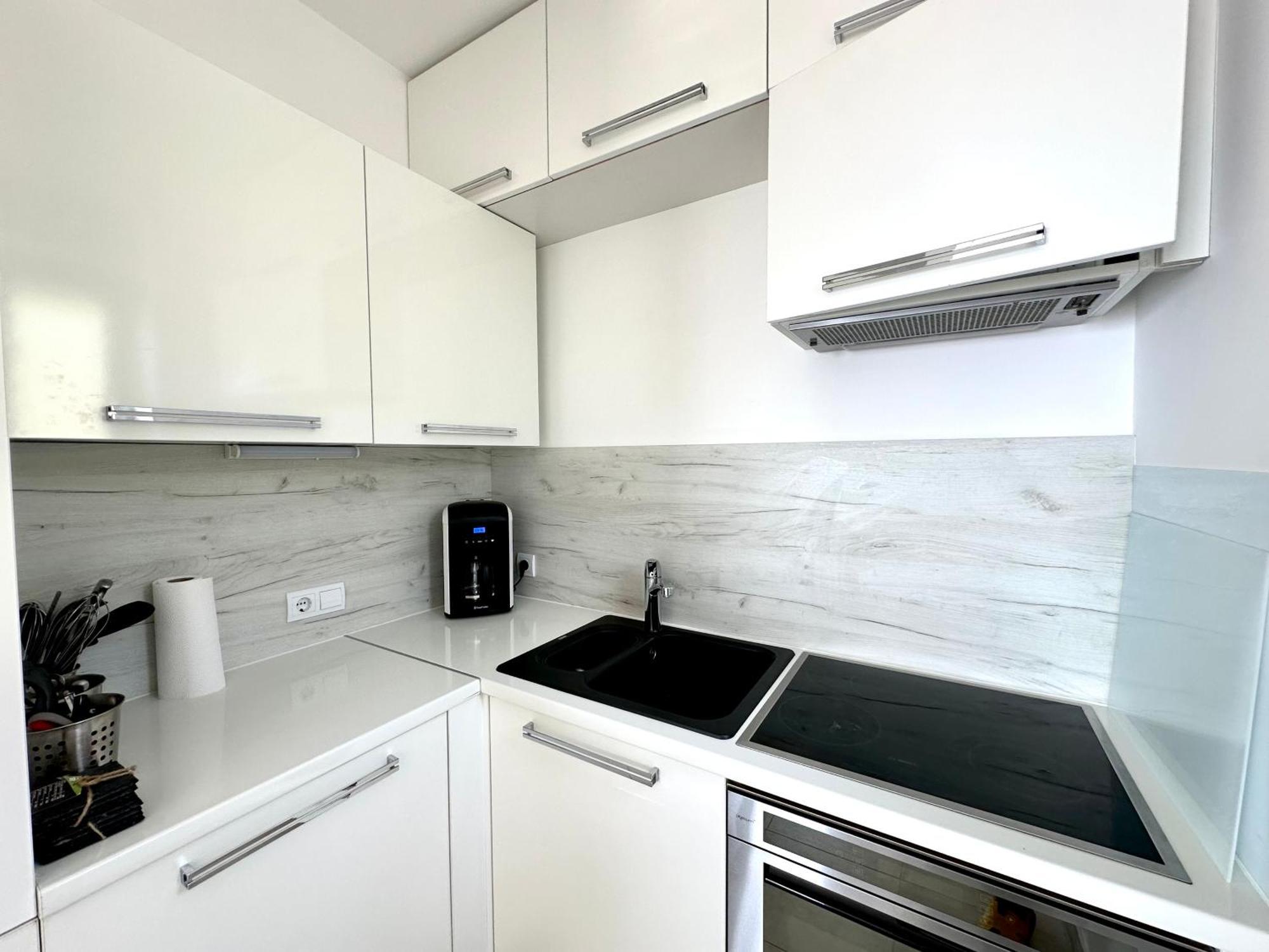 The View Apartment With Pool - Цриквеница Экстерьер фото