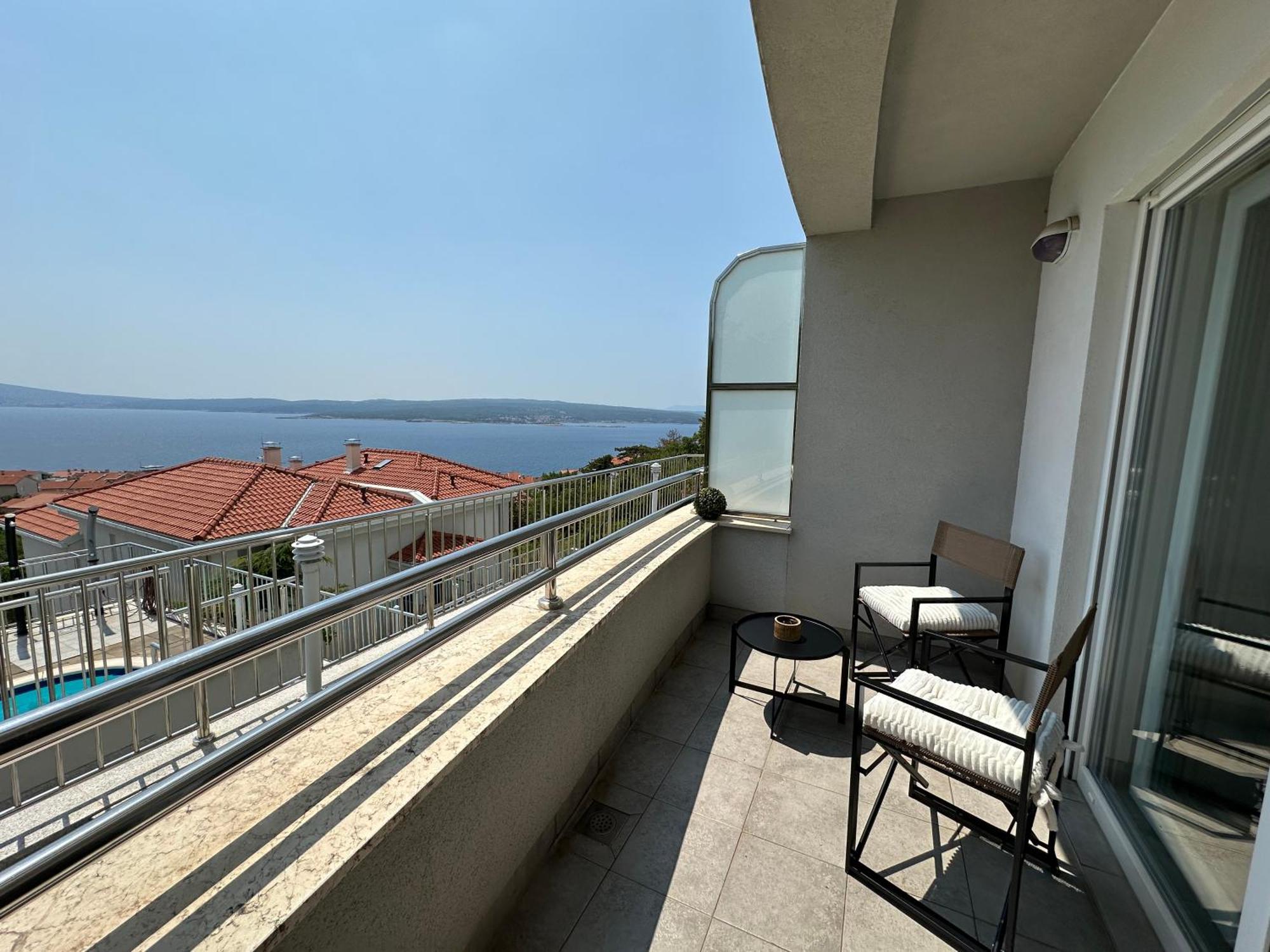 The View Apartment With Pool - Цриквеница Экстерьер фото